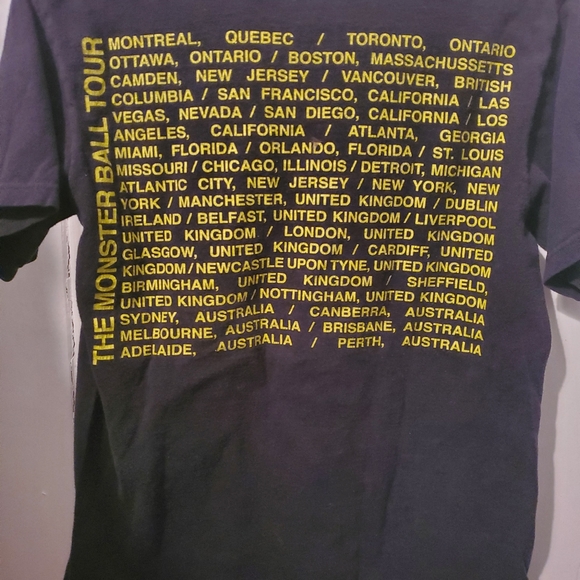 Lady Gaga The Fame TOUR Shirt - Picture 2 of 2